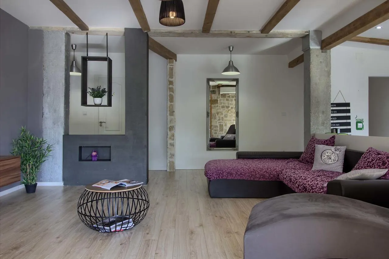 Stylish & Luxury Villa With Pool, Biliard, Extra Pool Heating Available - Wiibuk Croatia
